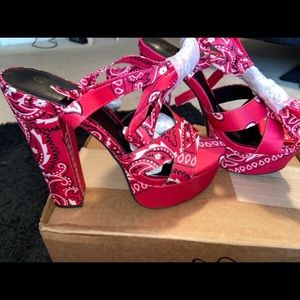 Paisley print heels